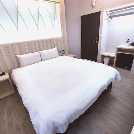 Aoike Hot Spring Hotel Jiaoxi Exteriör bild