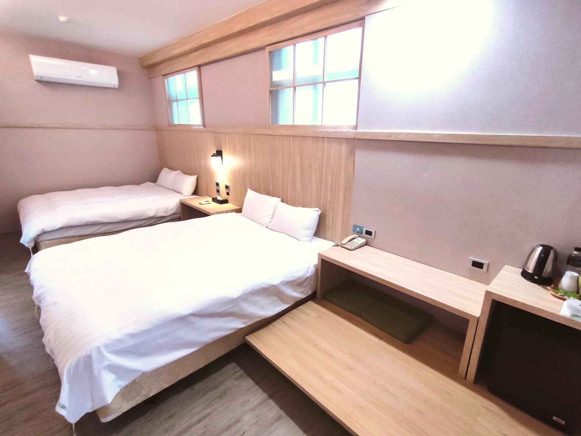 Aoike Hot Spring Hotel Jiaoxi Rum bild